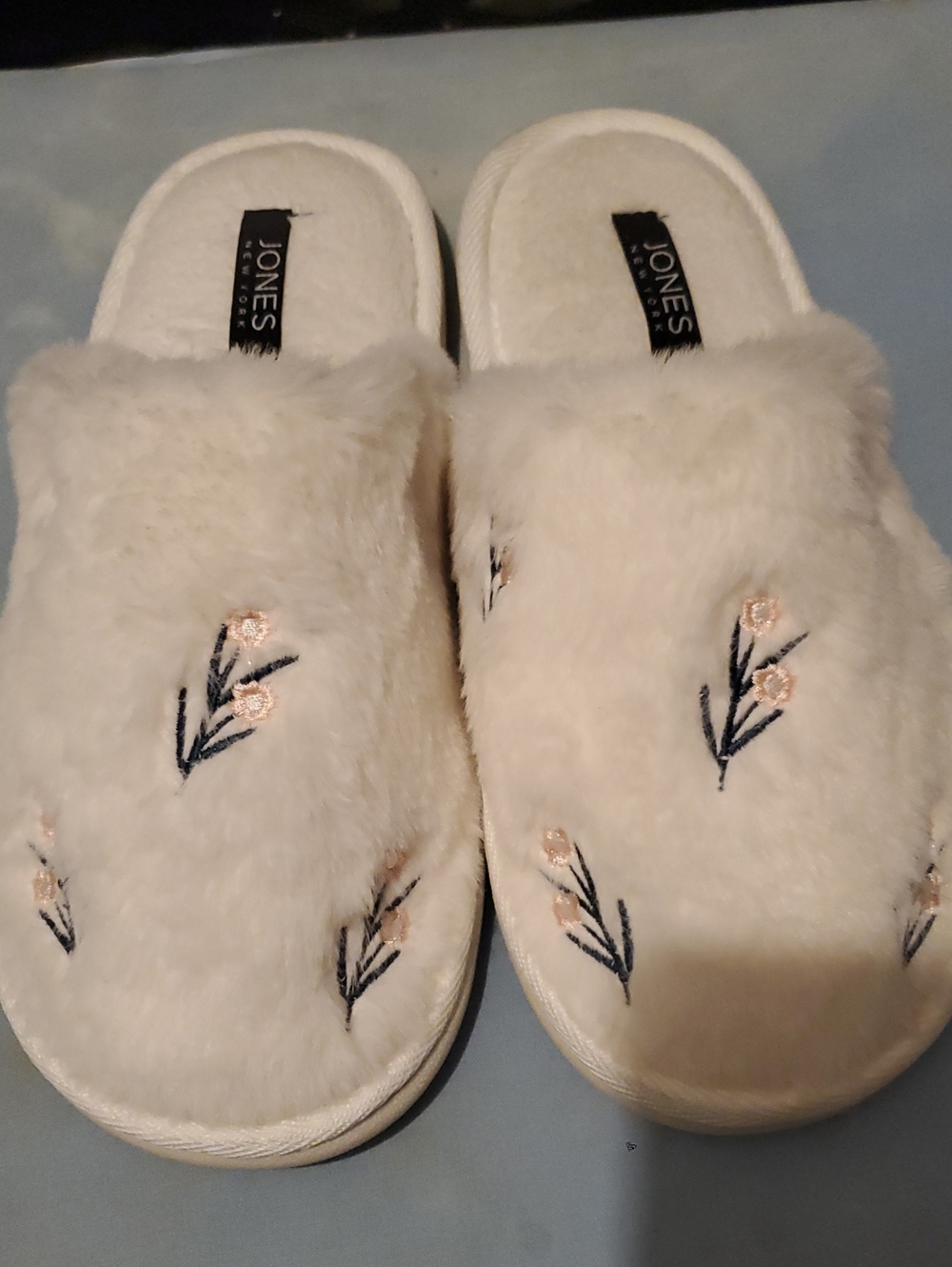 Jones New York Cream Faux-Fur Floral Embroidered Slide Slippers